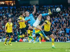 hth_曼城英超击败阿斯顿维拉哈兰德头球破门(曼城英超击败阿斯顿维拉哈兰德头球破门了吗)